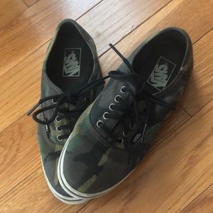Camo Authentic Vans